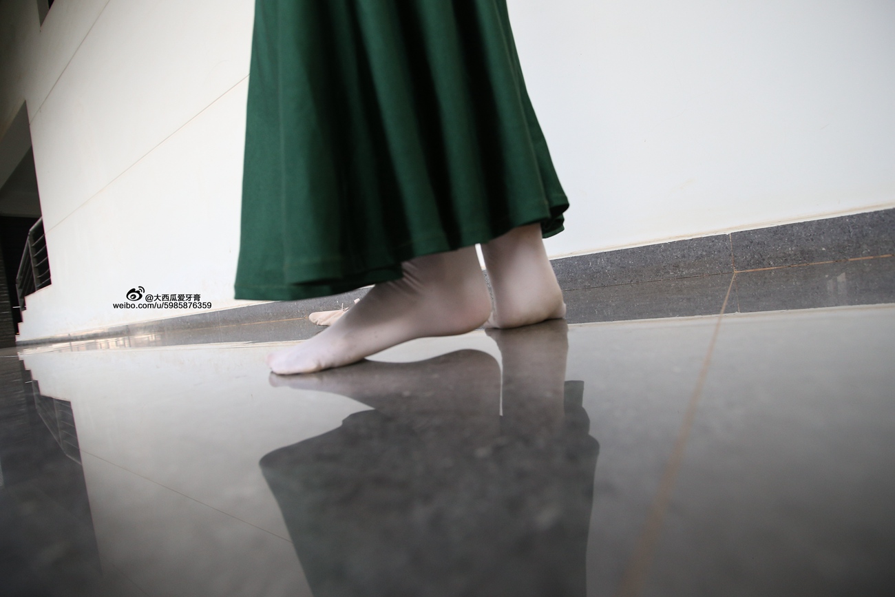 图片[86]-大西瓜爱牙膏-早期作品-W006 舞蹈家1-文君 绿裙 [233P] – 速更版-美库