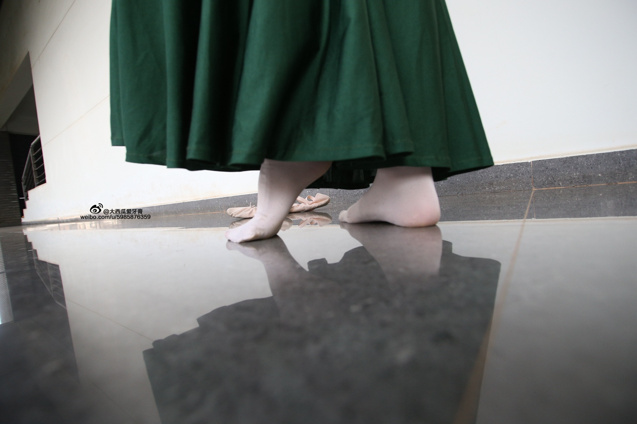 图片[92]-大西瓜爱牙膏-早期作品-W006 舞蹈家1-文君 绿裙 [233P] – 速更版-美库