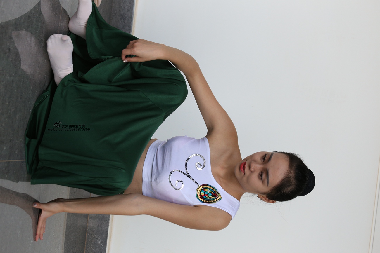 图片[100]-大西瓜爱牙膏-早期作品-W006 舞蹈家1-文君 绿裙 [233P] – 速更版-美库