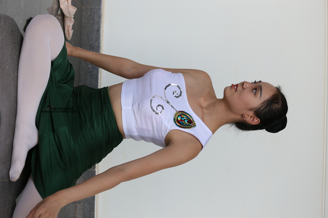 图片[122]-大西瓜爱牙膏-早期作品-W006 舞蹈家1-文君 绿裙 [233P] – 速更版-美库