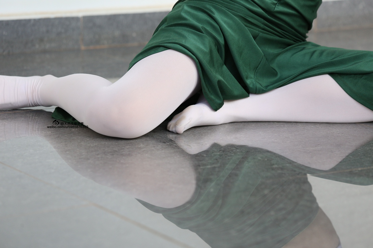 图片[154]-大西瓜爱牙膏-早期作品-W006 舞蹈家1-文君 绿裙 [233P] – 速更版-美库