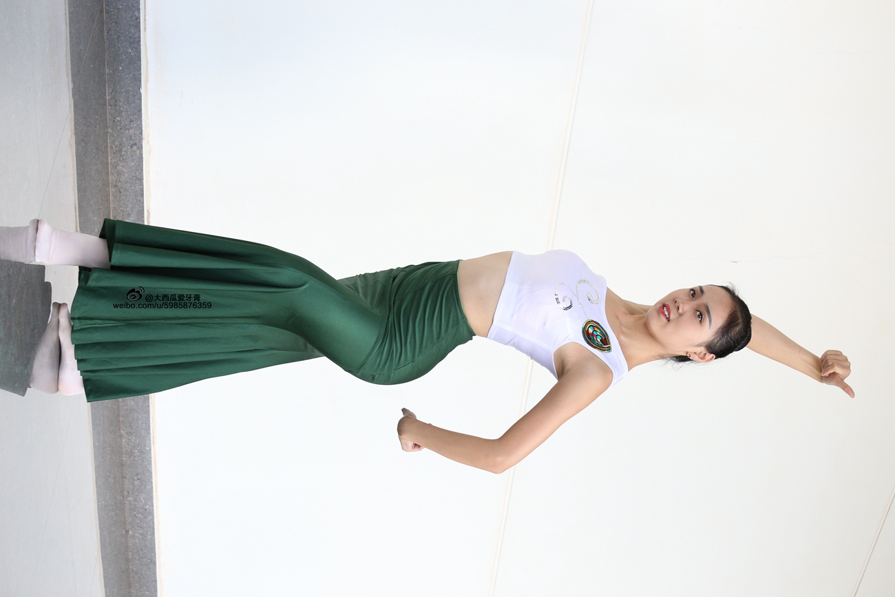 图片[167]-大西瓜爱牙膏-早期作品-W006 舞蹈家1-文君 绿裙 [233P] – 速更版-美库