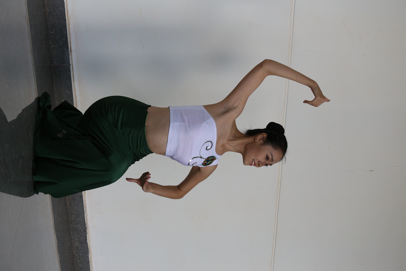 图片[178]-大西瓜爱牙膏-早期作品-W006 舞蹈家1-文君 绿裙 [233P] – 速更版-美库