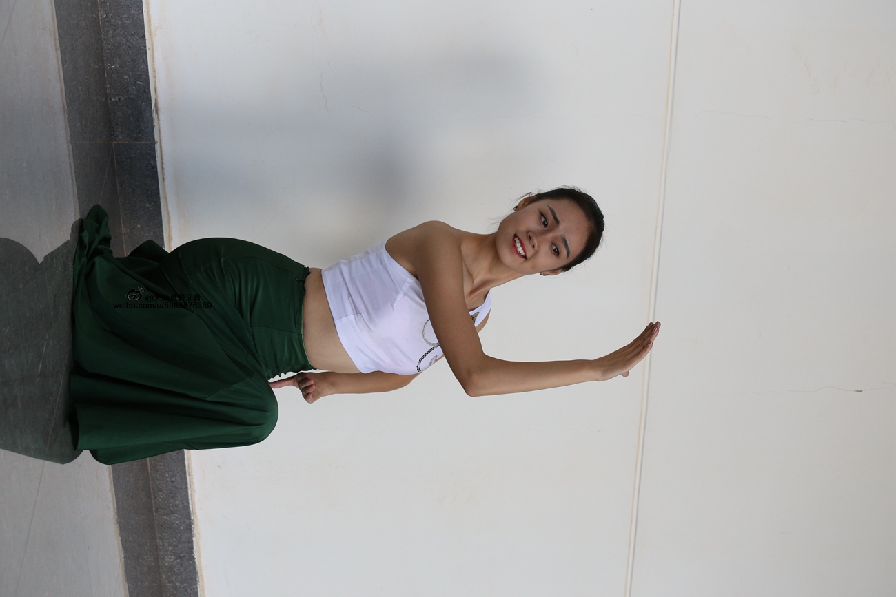 图片[179]-大西瓜爱牙膏-早期作品-W006 舞蹈家1-文君 绿裙 [233P] – 速更版-美库