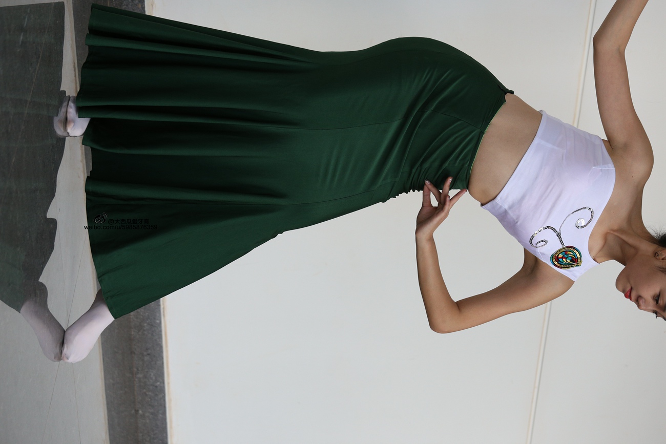 图片[192]-大西瓜爱牙膏-早期作品-W006 舞蹈家1-文君 绿裙 [233P] – 速更版-美库