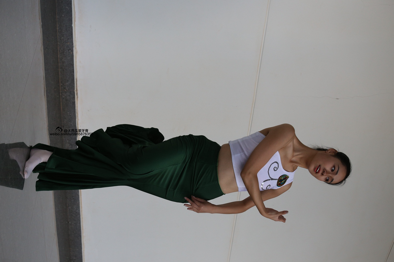 图片[220]-大西瓜爱牙膏-早期作品-W006 舞蹈家1-文君 绿裙 [233P] – 速更版-美库