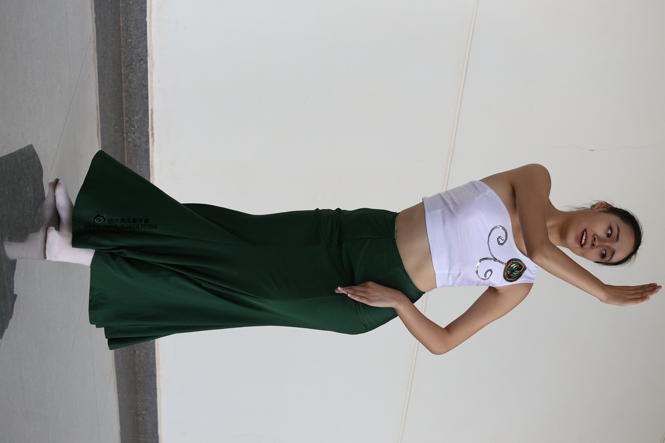 图片[222]-大西瓜爱牙膏-早期作品-W006 舞蹈家1-文君 绿裙 [233P] – 速更版-美库