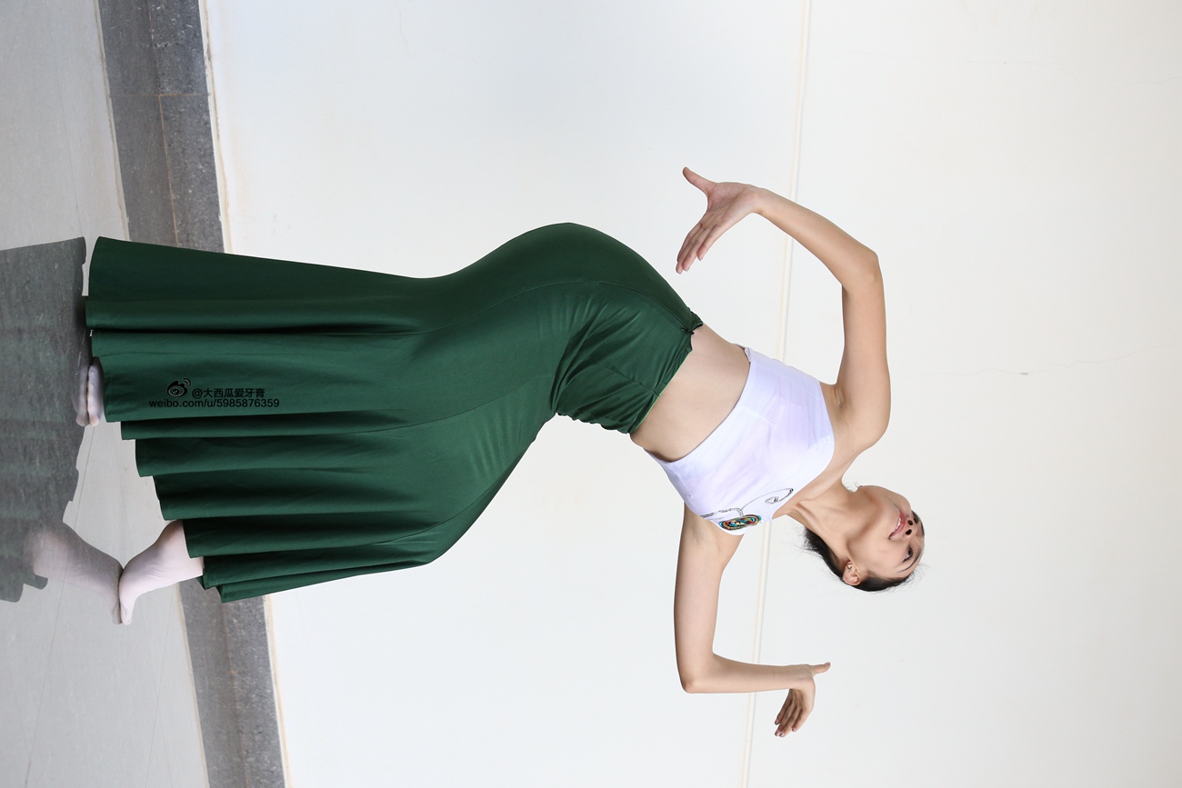 图片[233]-大西瓜爱牙膏-早期作品-W006 舞蹈家1-文君 绿裙 [233P] – 速更版-美库