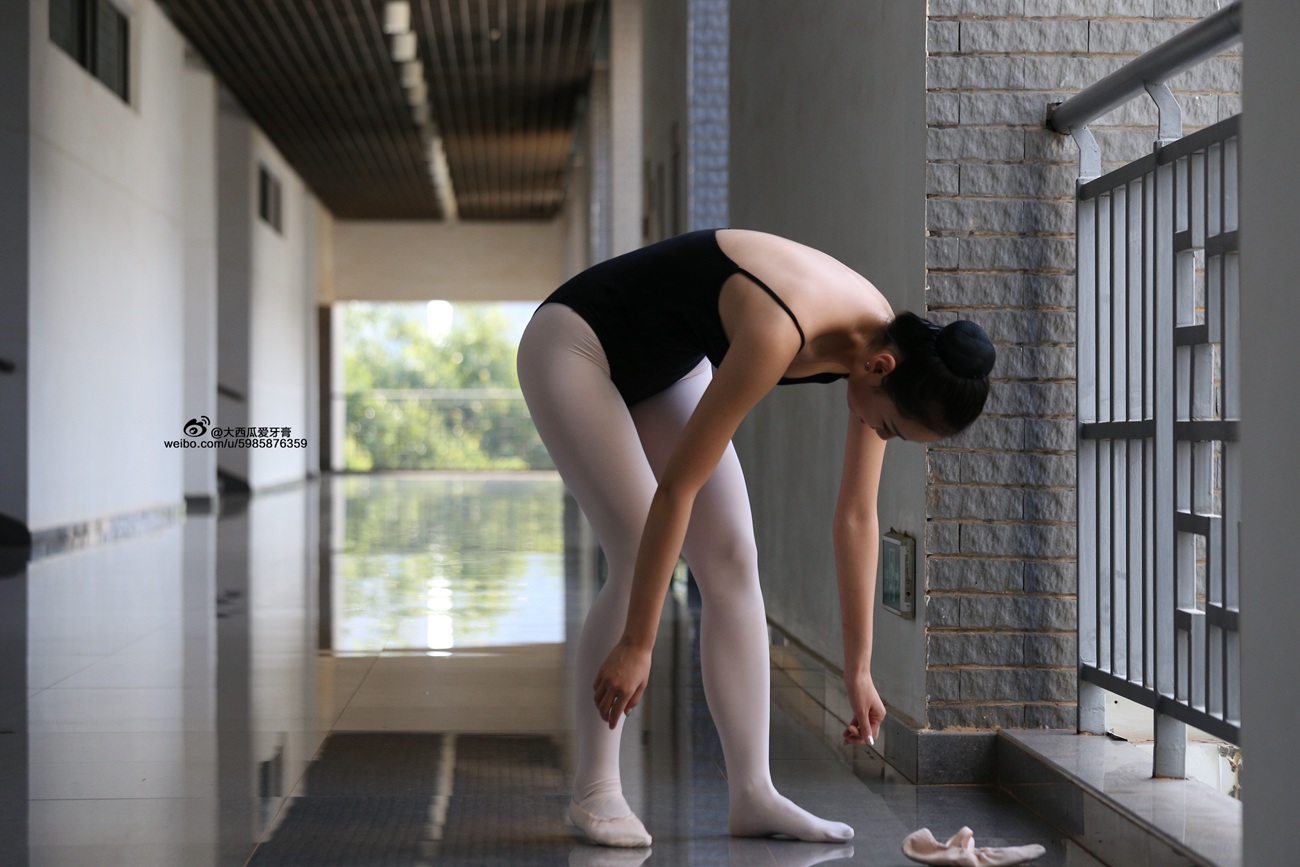 图片[196]-大西瓜爱牙膏-早期作品-W007 舞蹈家1-文君2 [377] – 速更版-美库