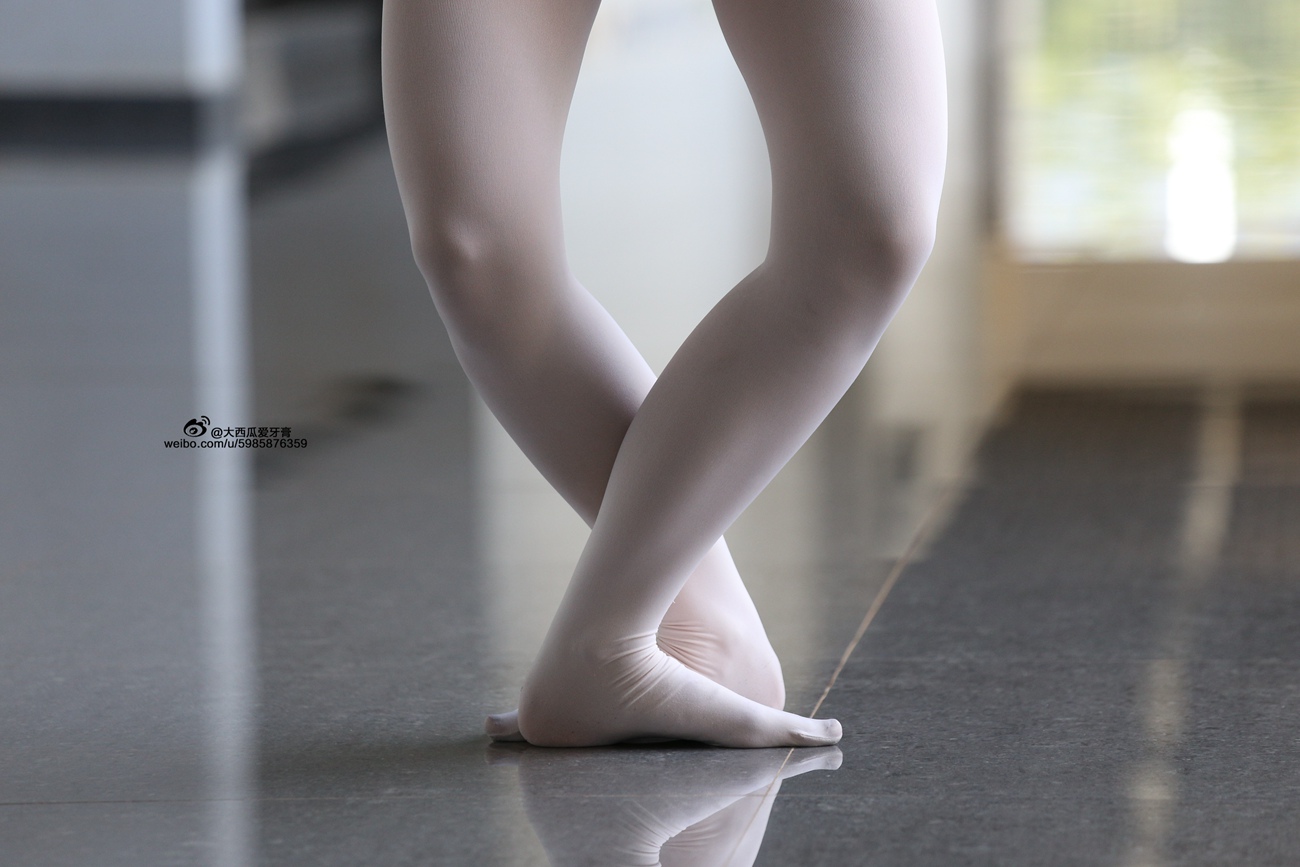 图片[223]-大西瓜爱牙膏-早期作品-W007 舞蹈家1-文君2 [377] – 速更版-美库