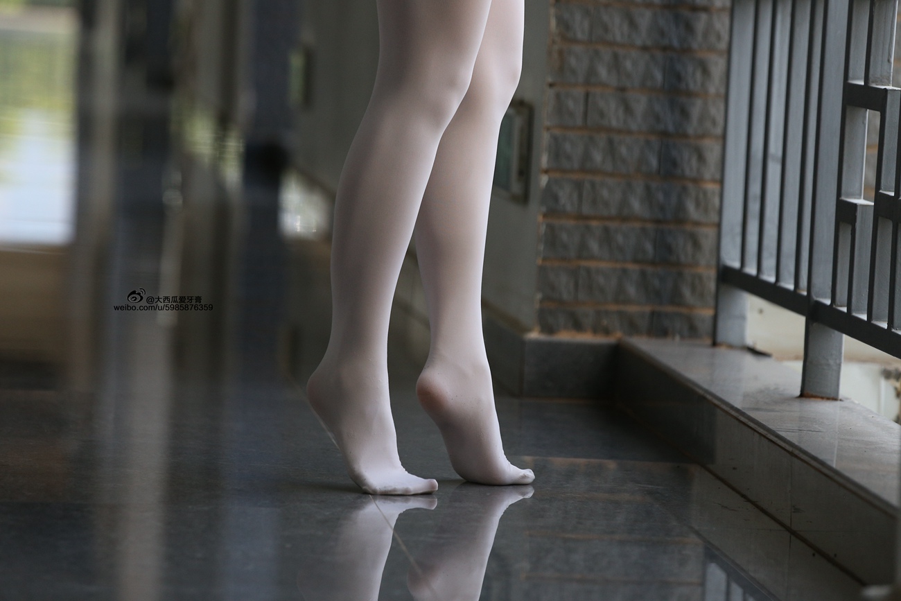 图片[326]-大西瓜爱牙膏-早期作品-W007 舞蹈家1-文君2 [377] – 速更版-美库