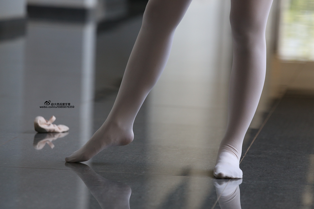 图片[374]-大西瓜爱牙膏-早期作品-W007 舞蹈家1-文君2 [377] – 速更版-美库