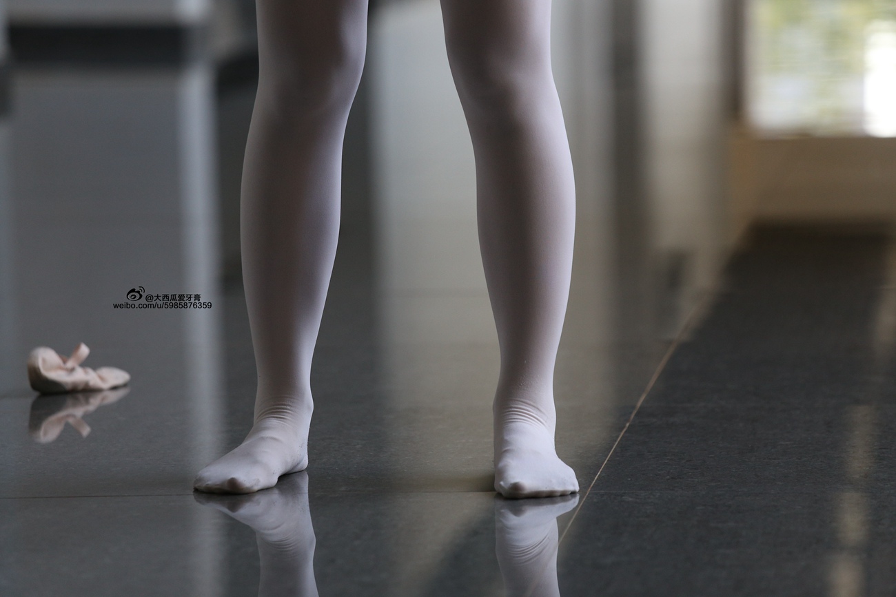 图片[377]-大西瓜爱牙膏-早期作品-W007 舞蹈家1-文君2 [377] – 速更版-美库