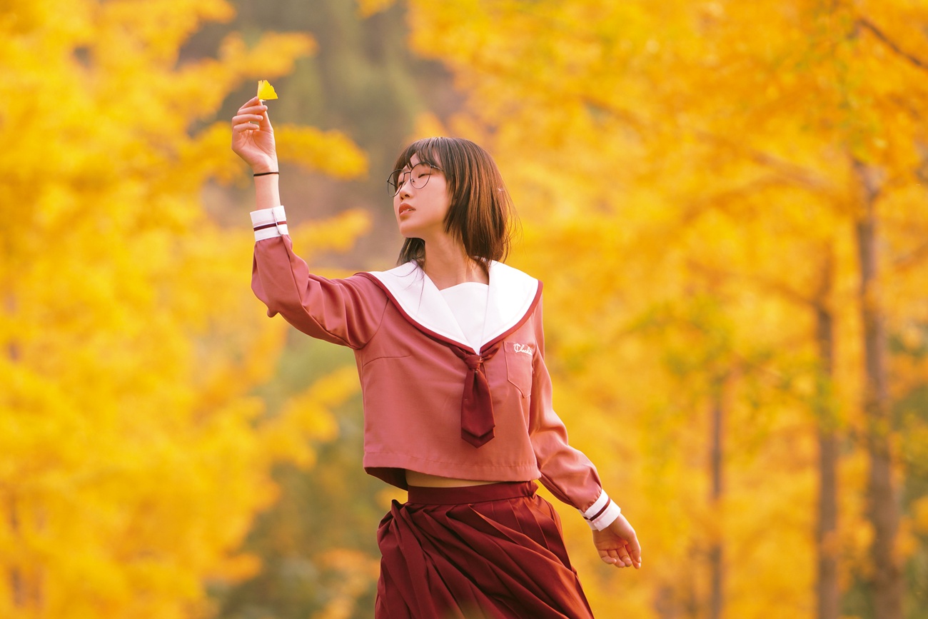 图片[17]-[YITUYU艺图语] 2021.02.20 和你一起的秋天 尸菌菌qwq [35P] – 速更版-美库