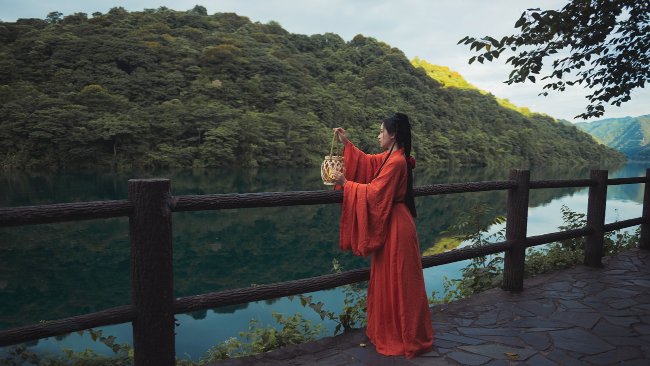 图片[14]-[YITUYU艺图语] 2021.03.01 人间忽晚山河已秋 秦笙 [29P] – 速更版-美库