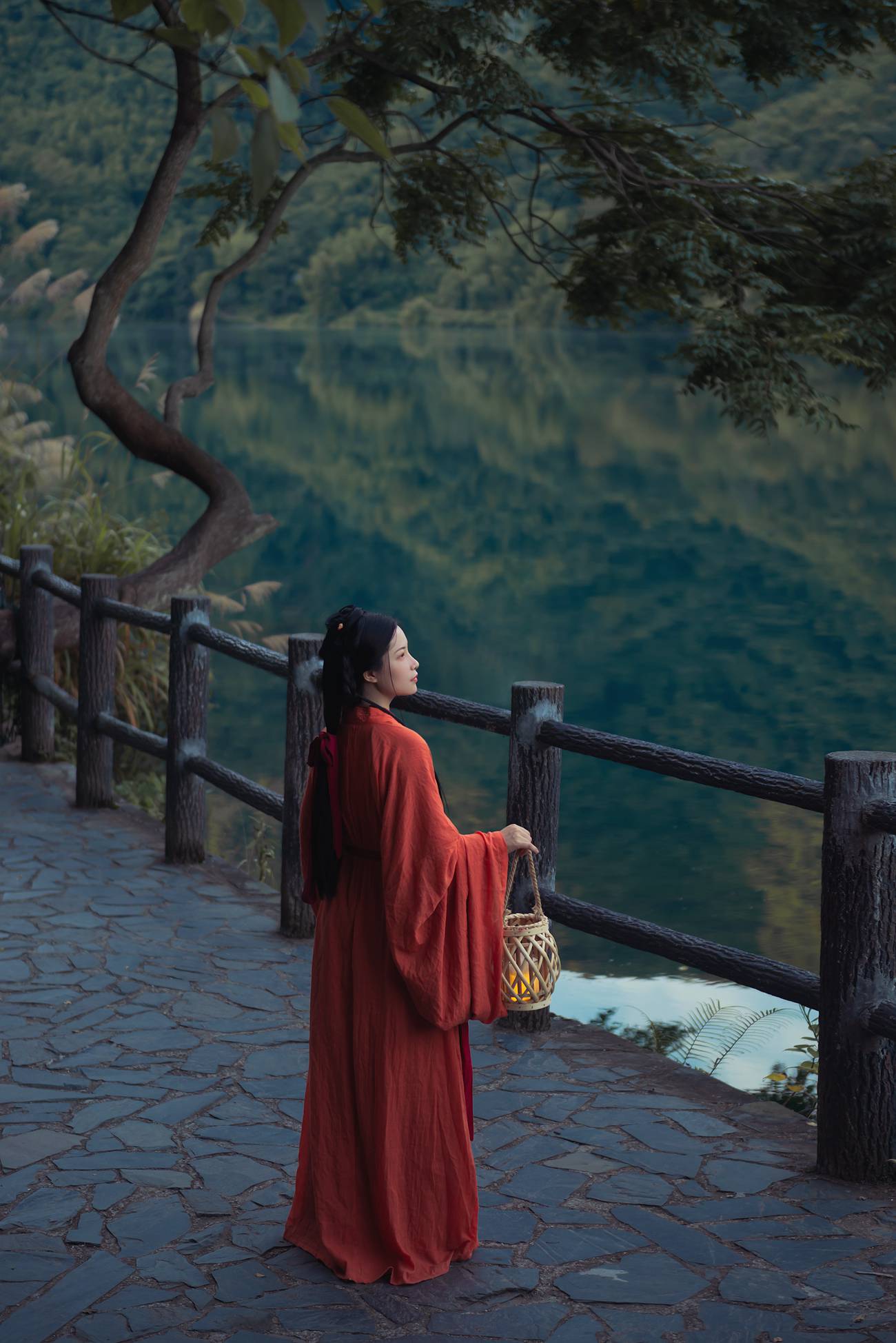 图片[19]-[YITUYU艺图语] 2021.03.01 人间忽晚山河已秋 秦笙 [29P] – 速更版-美库