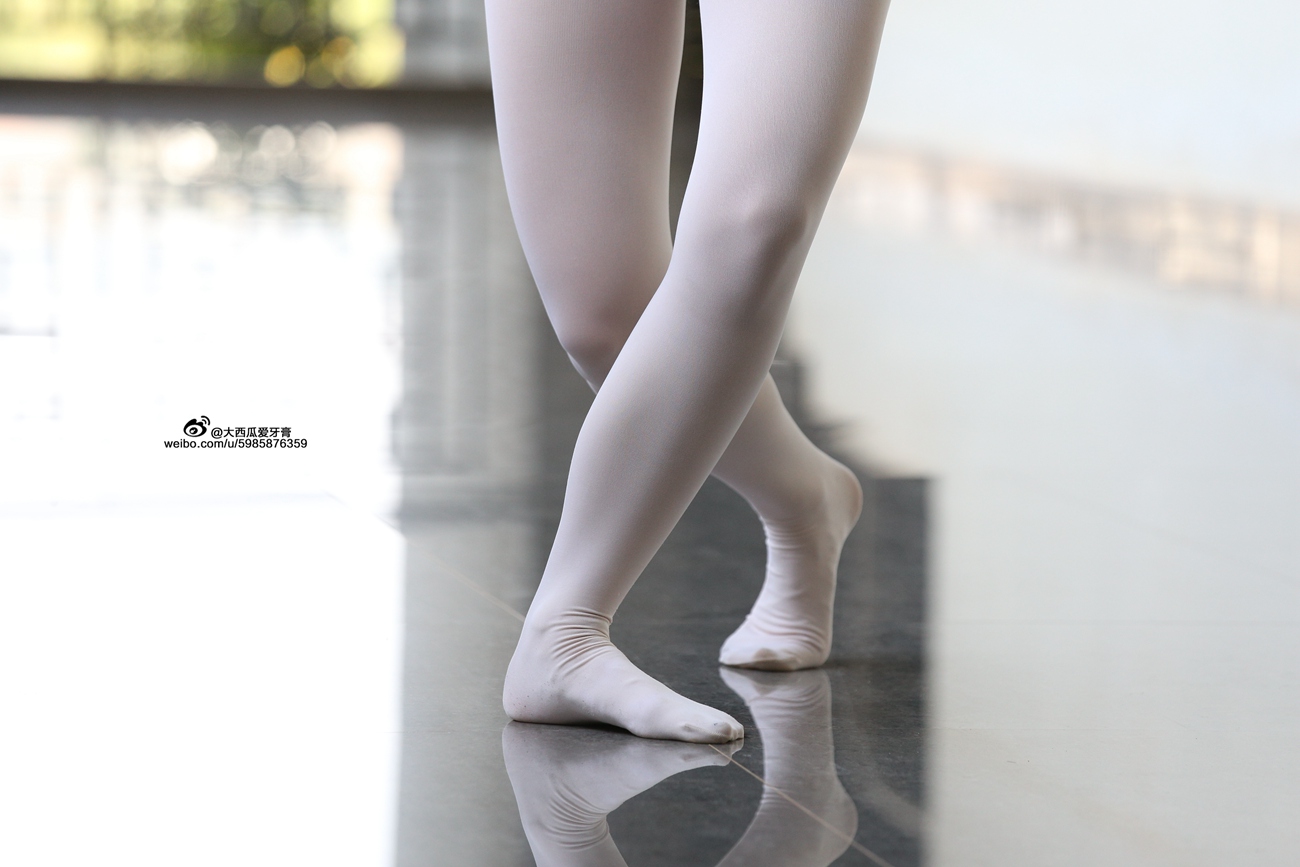 图片[111]-大西瓜爱牙膏-早期作品-W008 舞蹈家1-文君3 [353P] – 速更版-美库