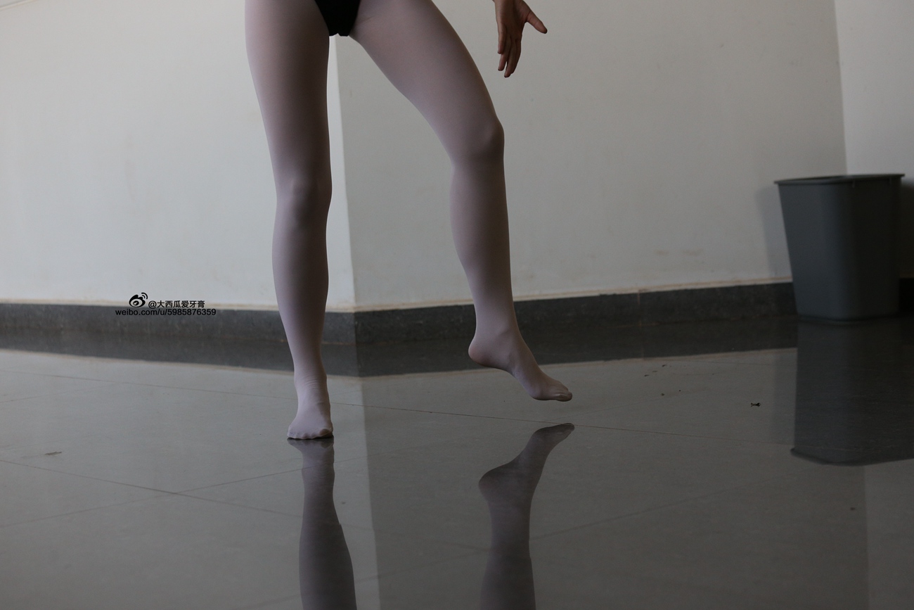 图片[133]-大西瓜爱牙膏-早期作品-W008 舞蹈家1-文君3 [353P] – 速更版-美库