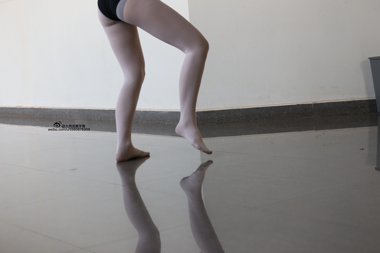 图片[134]-大西瓜爱牙膏-早期作品-W008 舞蹈家1-文君3 [353P] – 速更版-美库