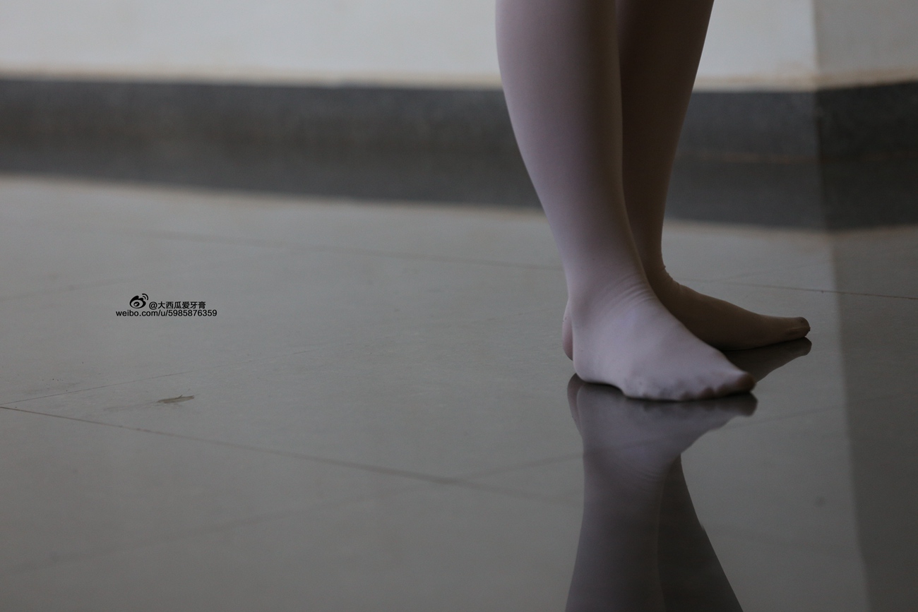 图片[138]-大西瓜爱牙膏-早期作品-W008 舞蹈家1-文君3 [353P] – 速更版-美库