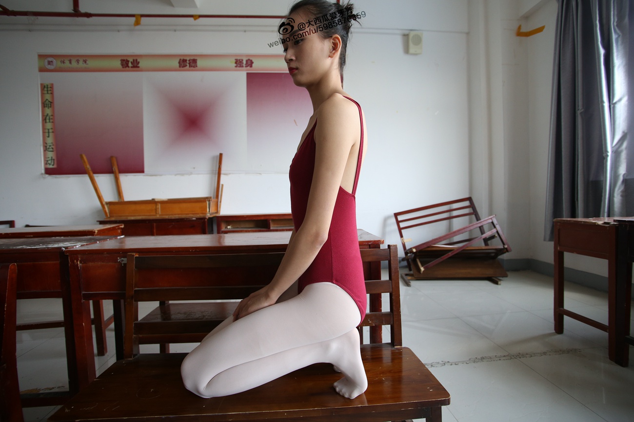 图片[148]-大西瓜爱牙膏-早期作品-W009 舞蹈家2-身材极好1 [364P] – 速更版-美库