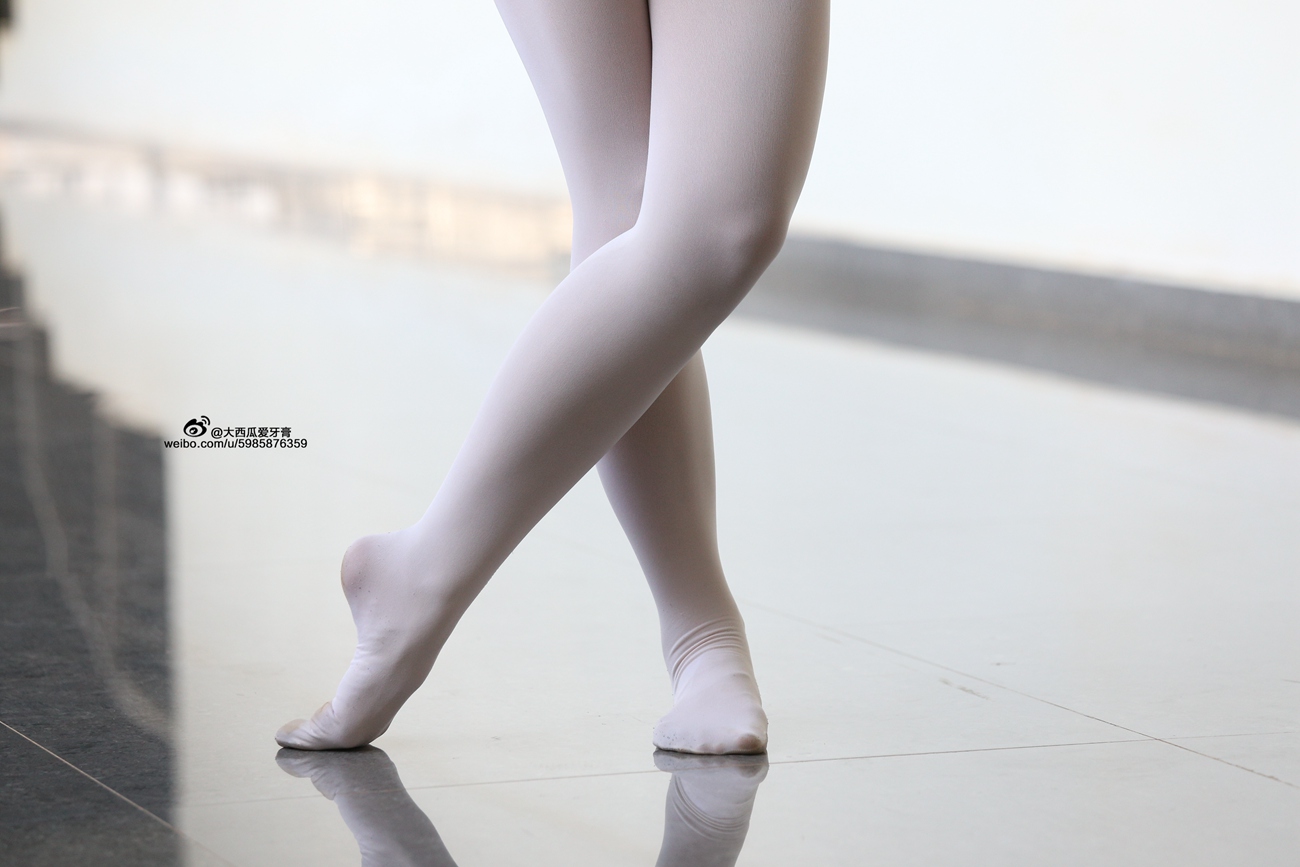 图片[210]-大西瓜爱牙膏-早期作品-W008 舞蹈家1-文君3 [353P] – 速更版-美库