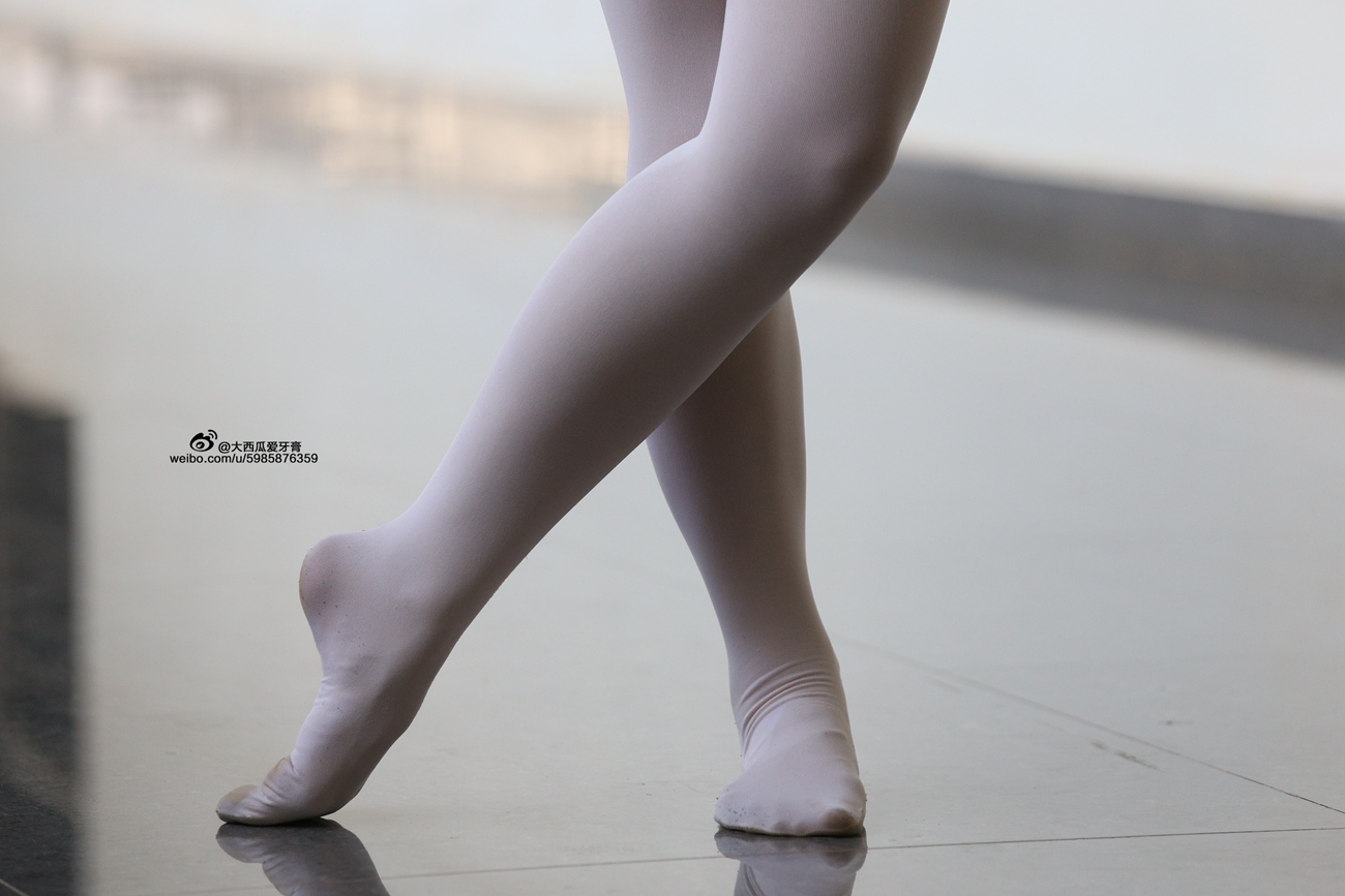 图片[211]-大西瓜爱牙膏-早期作品-W008 舞蹈家1-文君3 [353P] – 速更版-美库