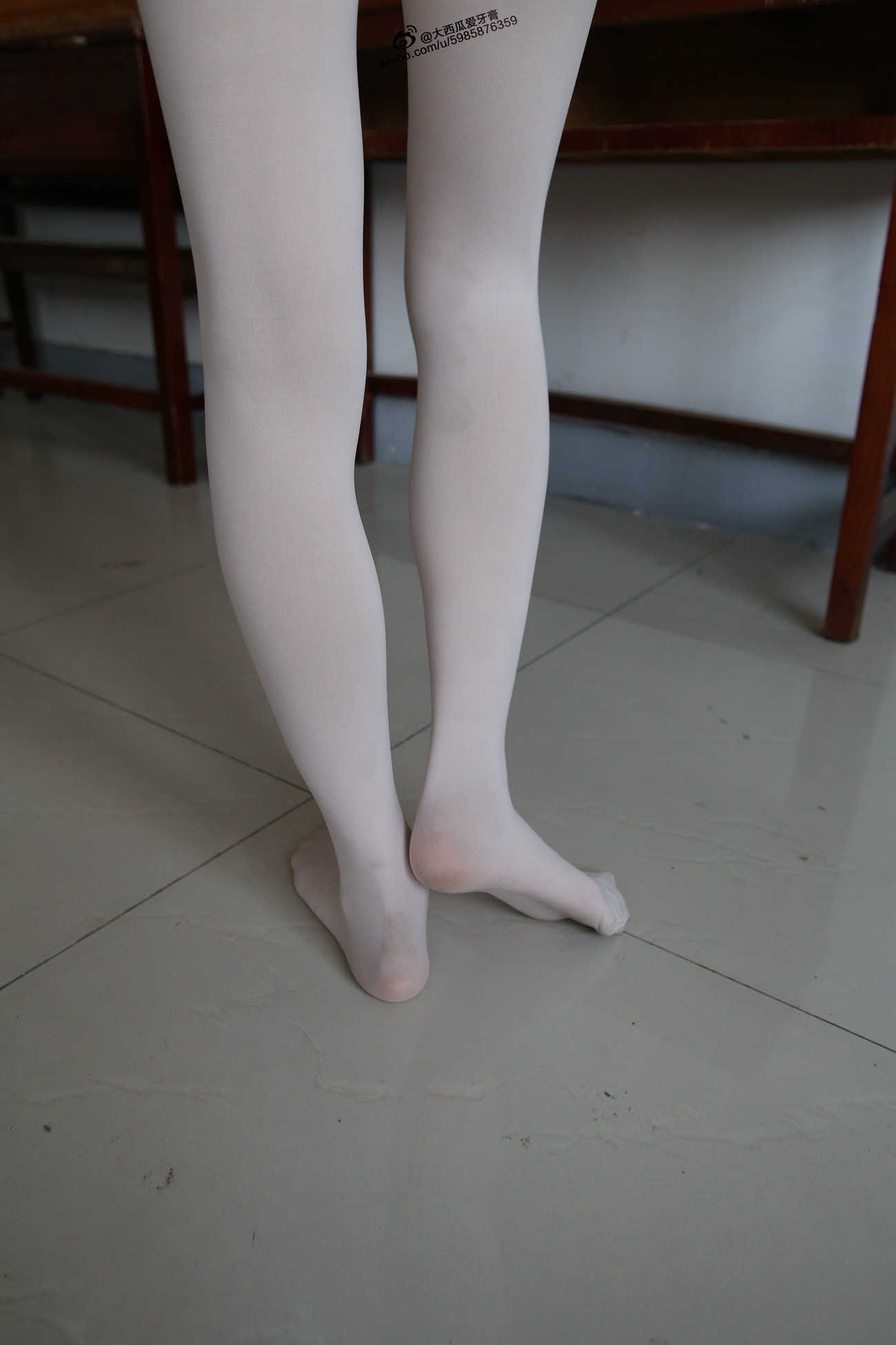 图片[245]-大西瓜爱牙膏-早期作品-W009 舞蹈家2-身材极好1 [364P] – 速更版-美库