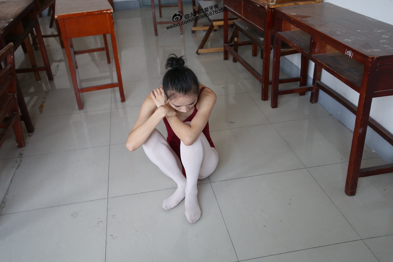 图片[286]-大西瓜爱牙膏-早期作品-W009 舞蹈家2-身材极好1 [364P] – 速更版-美库