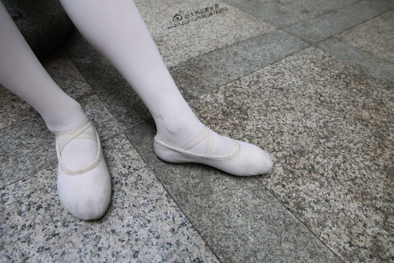 图片[15]-大西瓜爱牙膏-早期作品-W011 舞蹈家2-身材极好3 [271P] – 速更版-美库