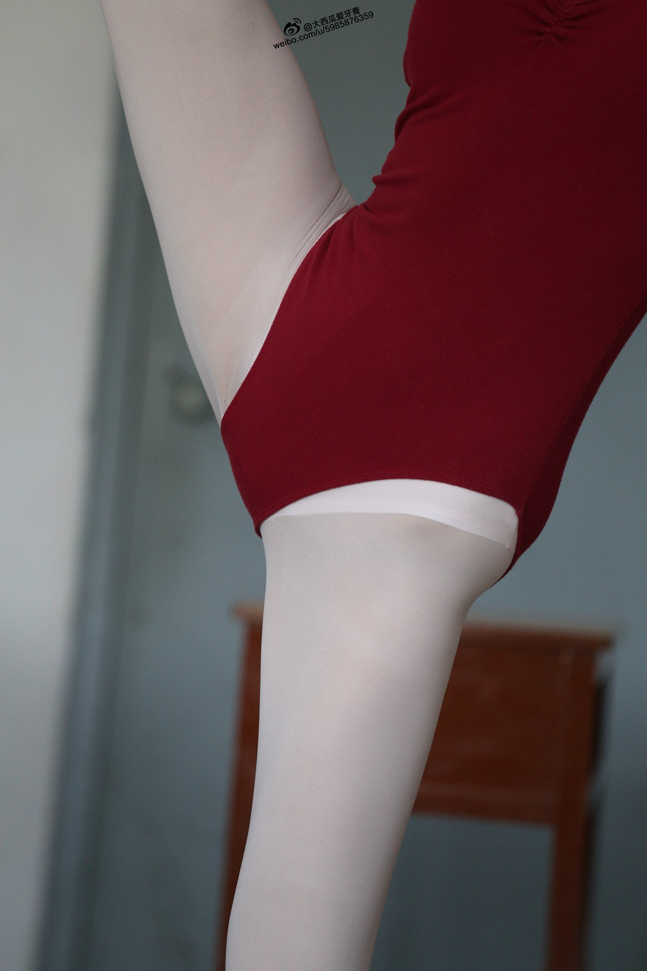 图片[49]-大西瓜爱牙膏-早期作品-W010 舞蹈家2-身材极好2 [405P] – 速更版-美库