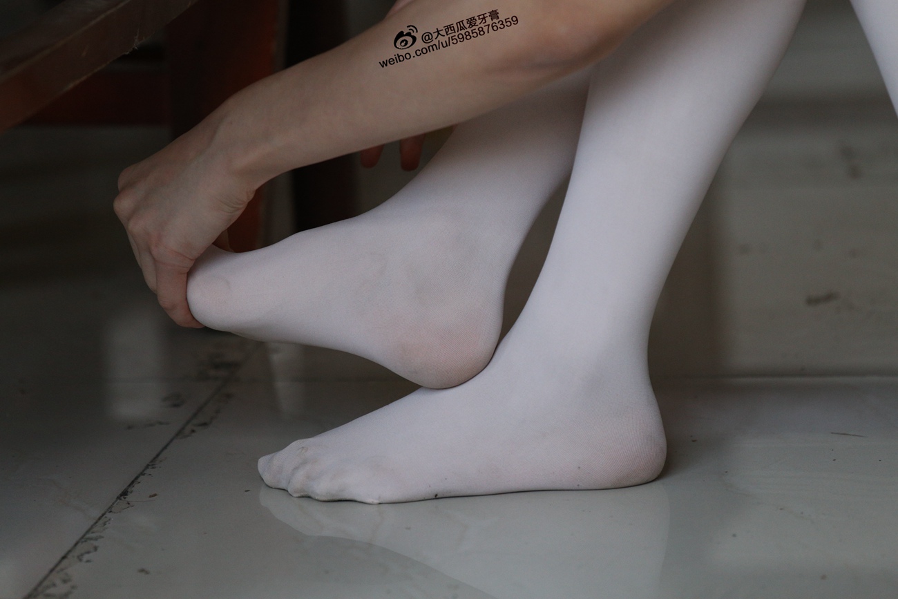 图片[149]-大西瓜爱牙膏-早期作品-W010 舞蹈家2-身材极好2 [405P] – 速更版-美库