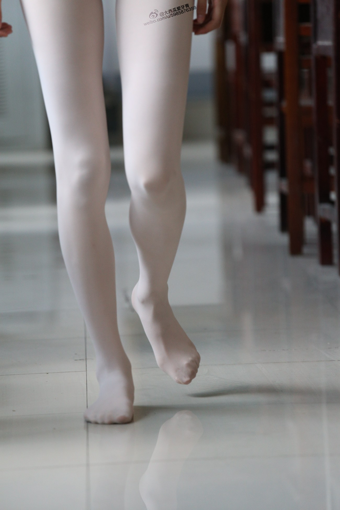 图片[188]-大西瓜爱牙膏-早期作品-W010 舞蹈家2-身材极好2 [405P] – 速更版-美库