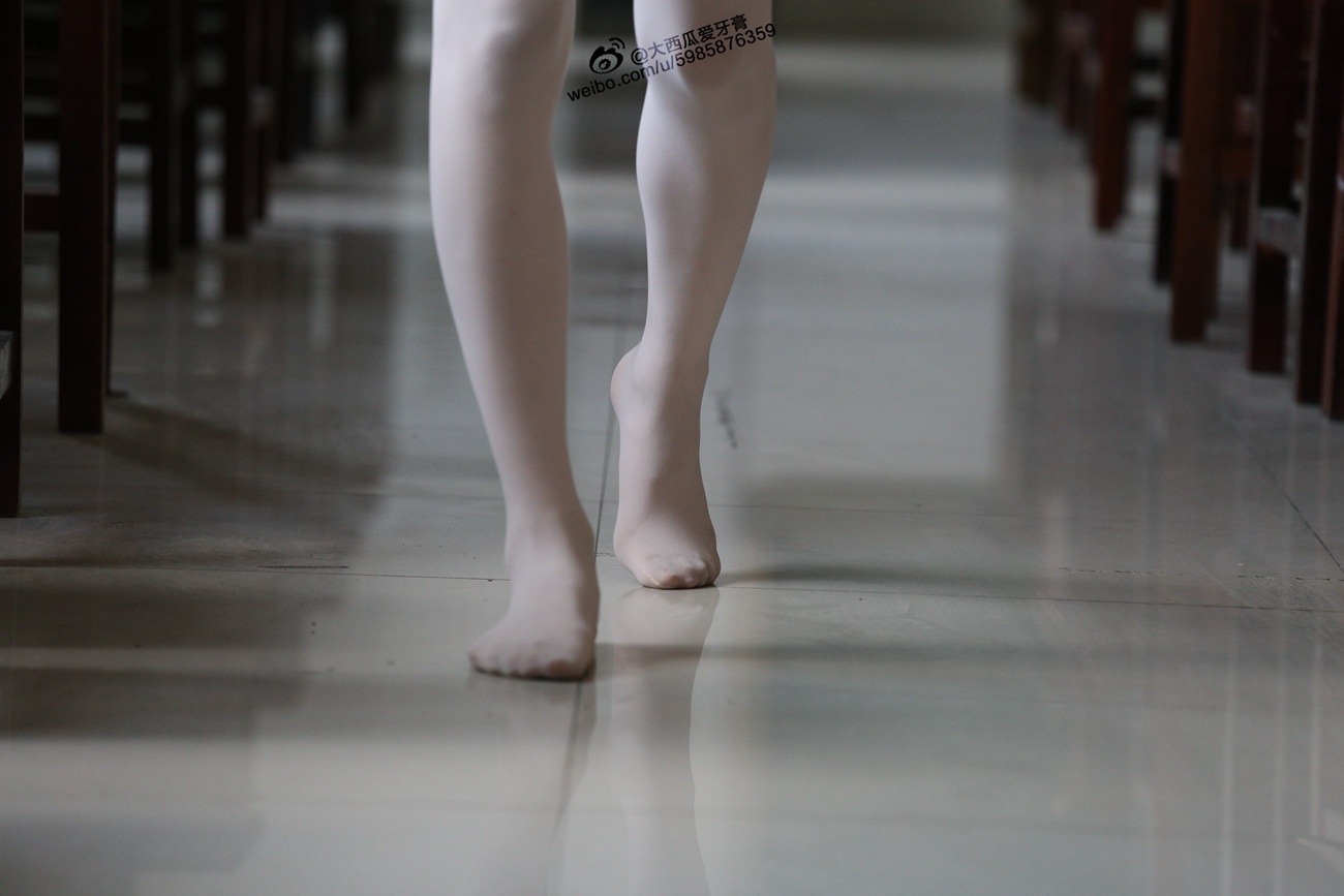 图片[197]-大西瓜爱牙膏-早期作品-W010 舞蹈家2-身材极好2 [405P] – 速更版-美库