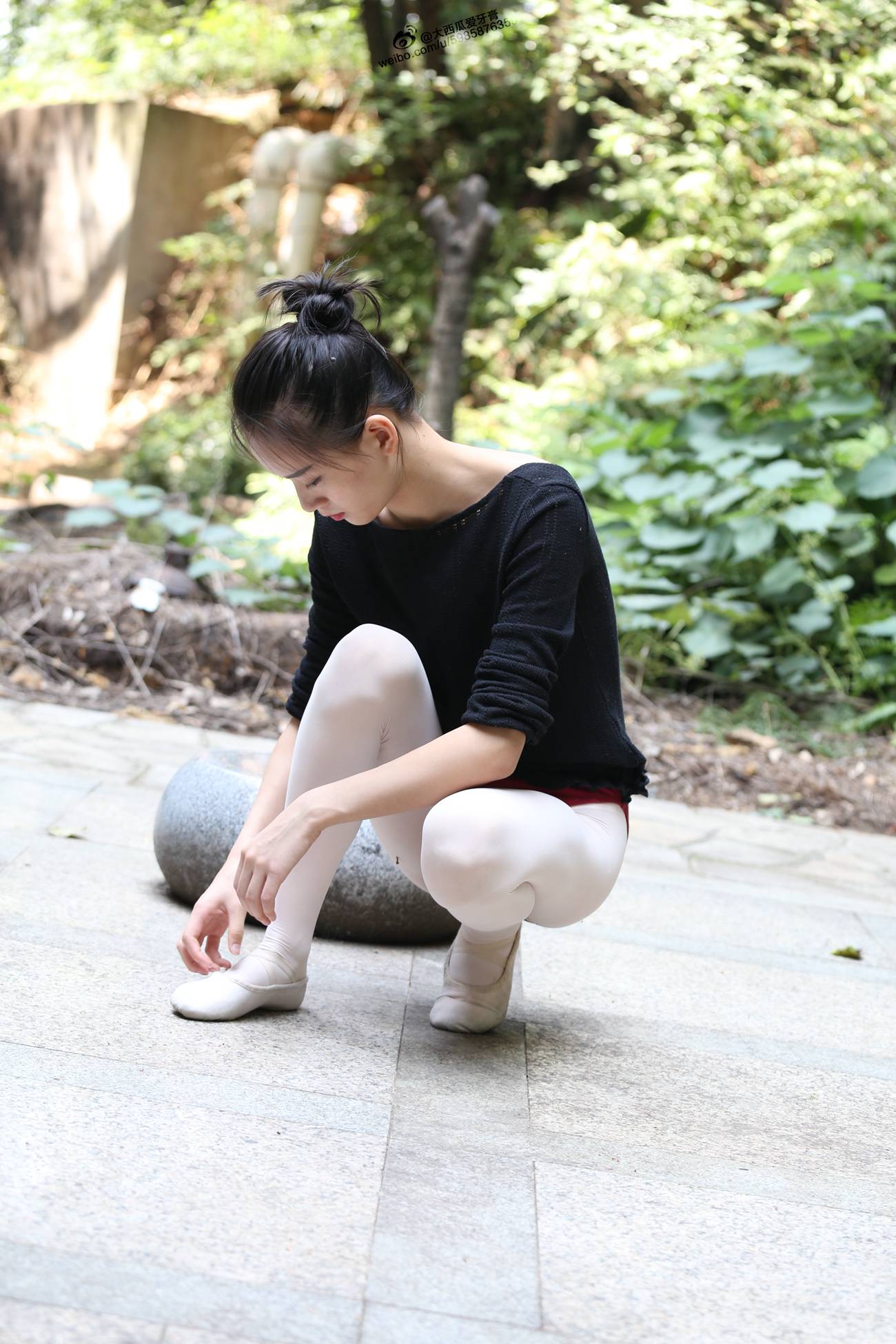 图片[102]-大西瓜爱牙膏-早期作品-W011 舞蹈家2-身材极好3 [271P] – 速更版-美库