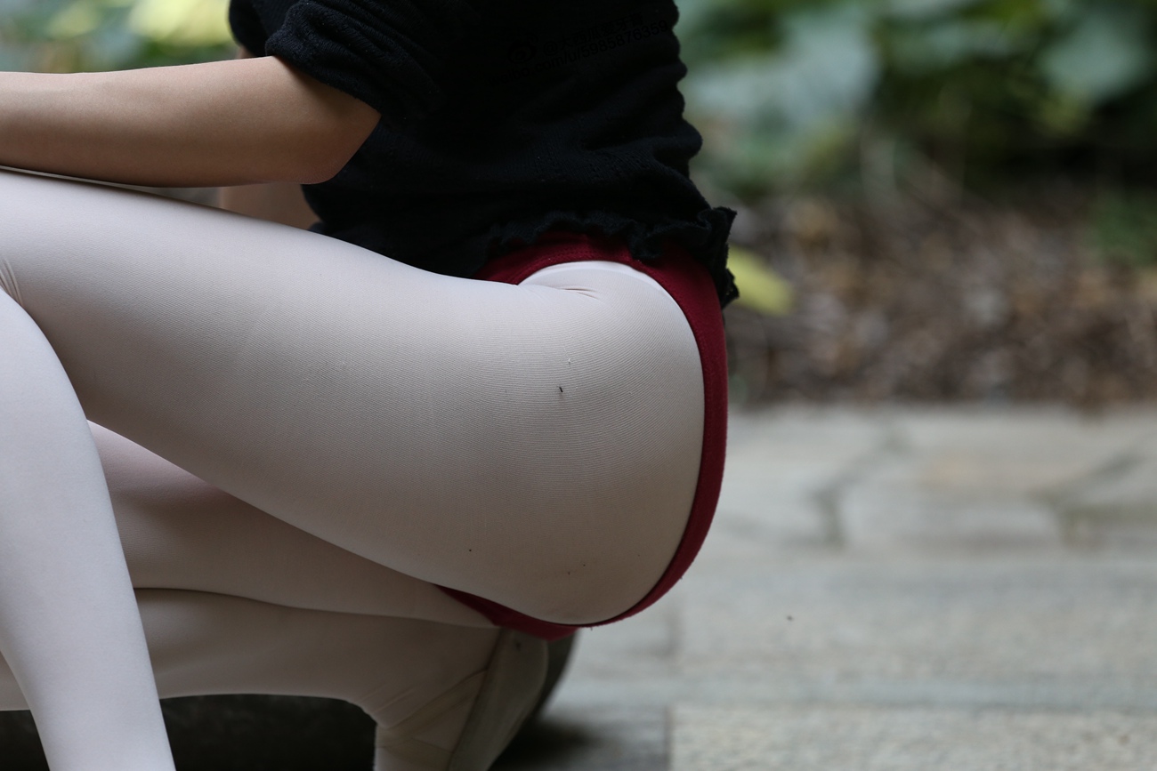 图片[111]-大西瓜爱牙膏-早期作品-W011 舞蹈家2-身材极好3 [271P] – 速更版-美库