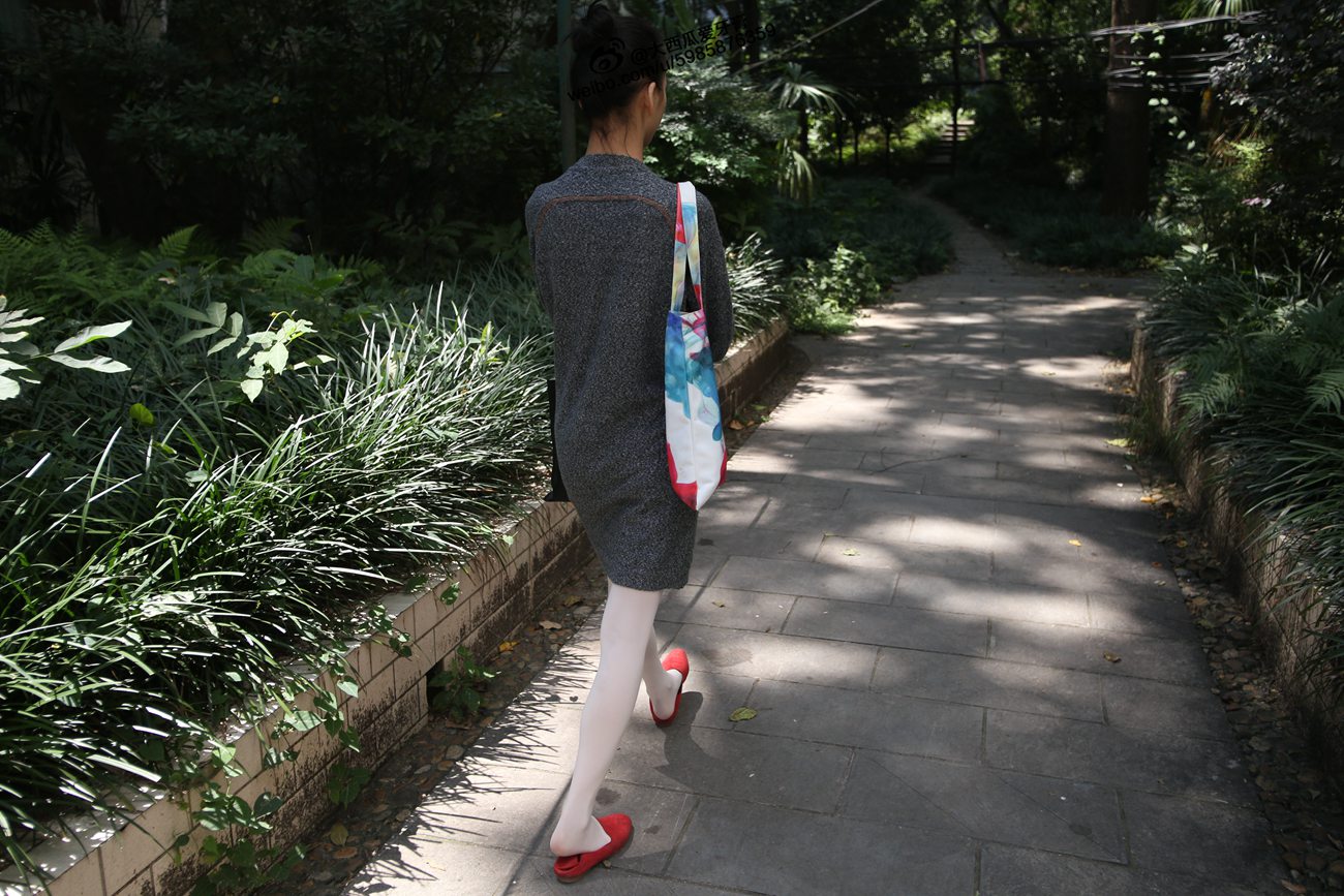 图片[275]-大西瓜爱牙膏-早期作品-W010 舞蹈家2-身材极好2 [405P] – 速更版-美库