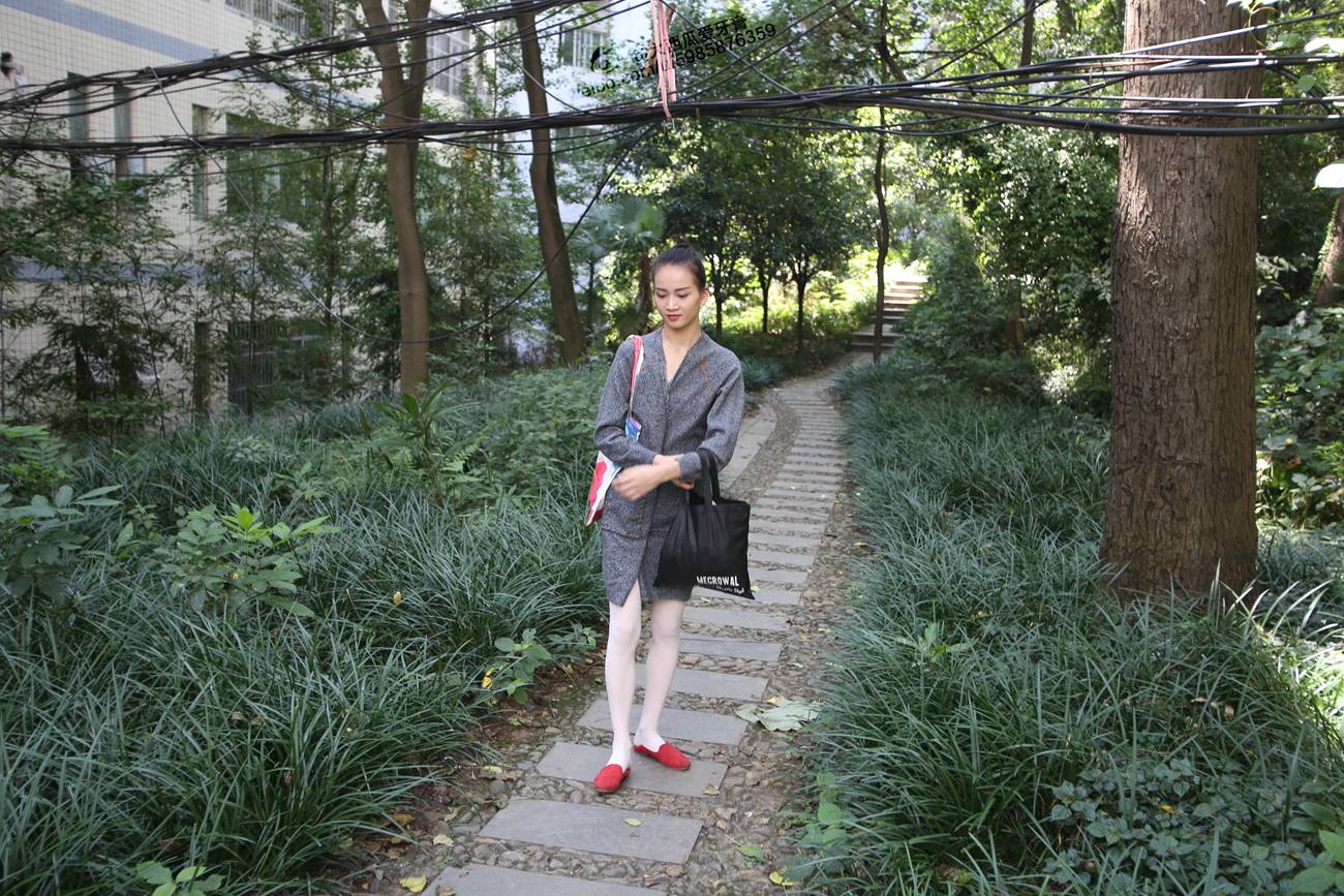 图片[293]-大西瓜爱牙膏-早期作品-W010 舞蹈家2-身材极好2 [405P] – 速更版-美库