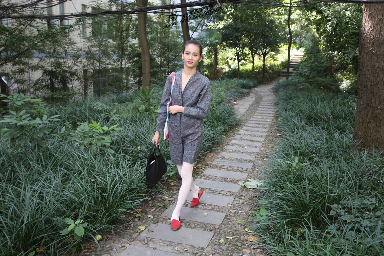 图片[295]-大西瓜爱牙膏-早期作品-W010 舞蹈家2-身材极好2 [405P] – 速更版-美库