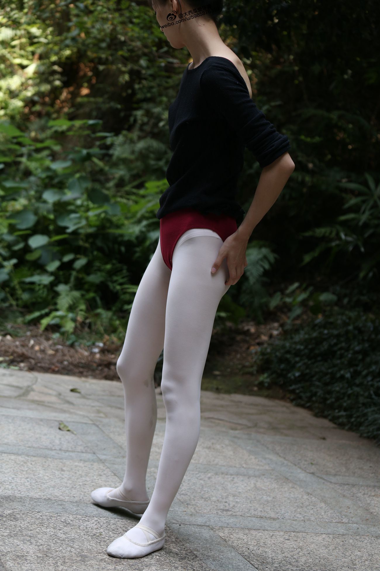 图片[141]-大西瓜爱牙膏-早期作品-W011 舞蹈家2-身材极好3 [271P] – 速更版-美库