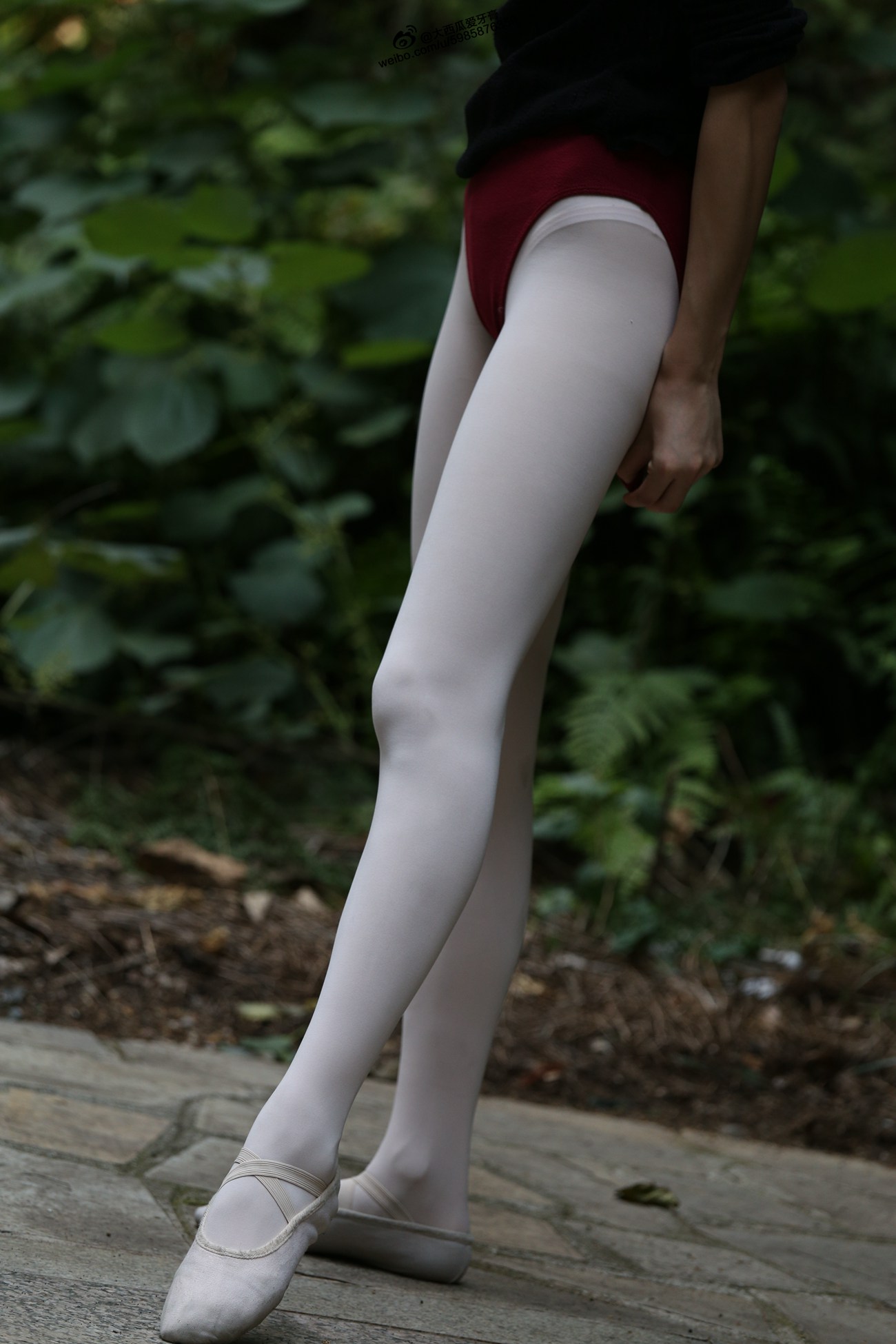 图片[143]-大西瓜爱牙膏-早期作品-W011 舞蹈家2-身材极好3 [271P] – 速更版-美库