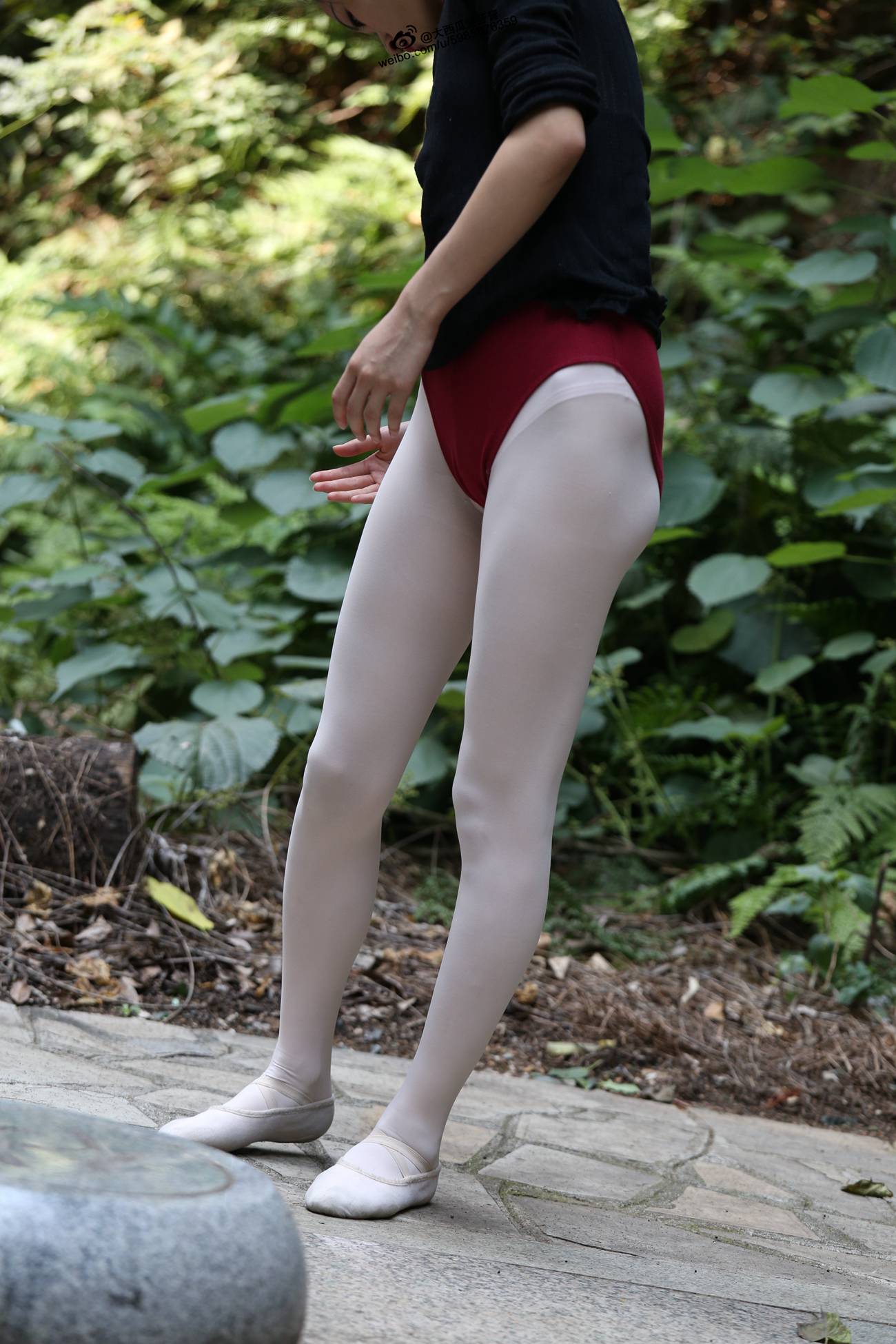 图片[148]-大西瓜爱牙膏-早期作品-W011 舞蹈家2-身材极好3 [271P] – 速更版-美库