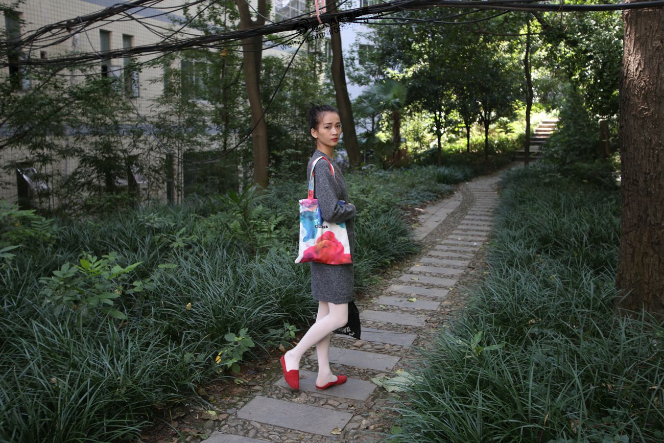 图片[323]-大西瓜爱牙膏-早期作品-W010 舞蹈家2-身材极好2 [405P] – 速更版-美库