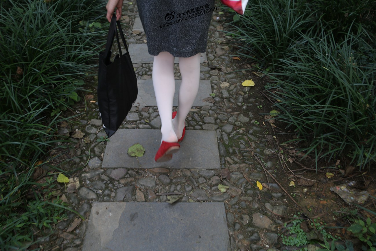 图片[328]-大西瓜爱牙膏-早期作品-W010 舞蹈家2-身材极好2 [405P] – 速更版-美库