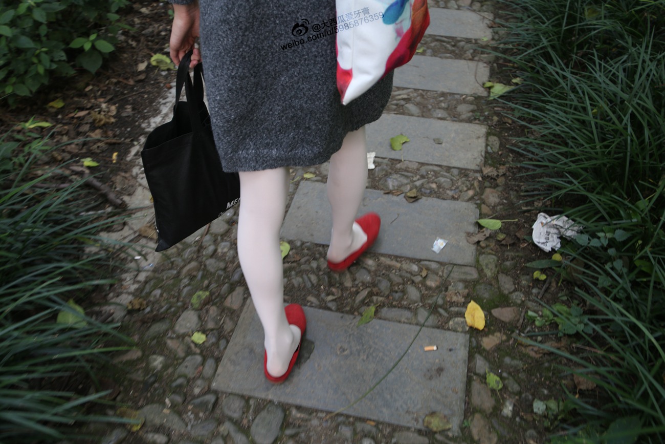 图片[330]-大西瓜爱牙膏-早期作品-W010 舞蹈家2-身材极好2 [405P] – 速更版-美库