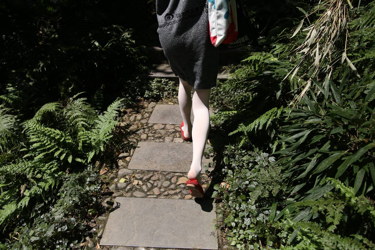 图片[334]-大西瓜爱牙膏-早期作品-W010 舞蹈家2-身材极好2 [405P] – 速更版-美库