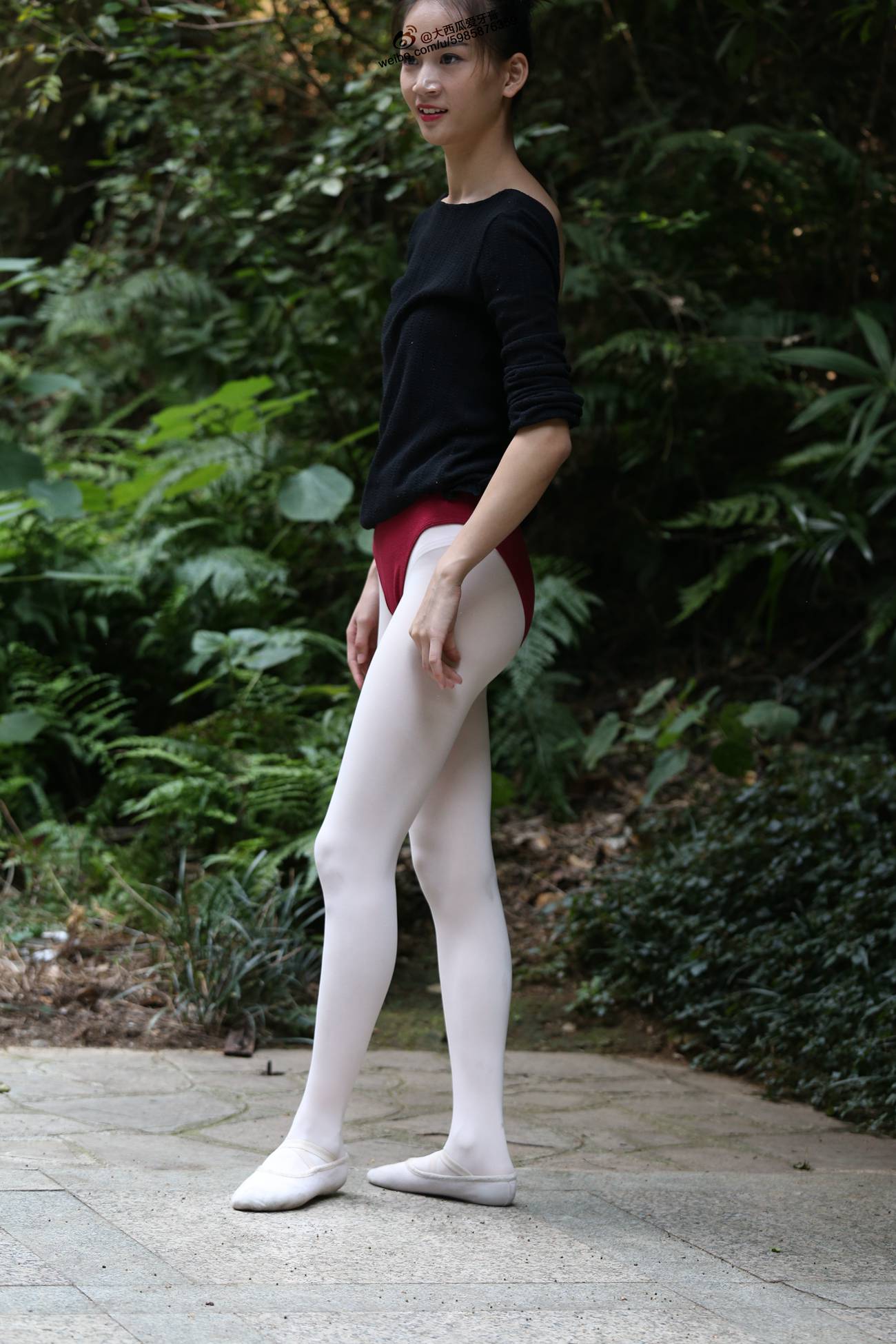 图片[158]-大西瓜爱牙膏-早期作品-W011 舞蹈家2-身材极好3 [271P] – 速更版-美库