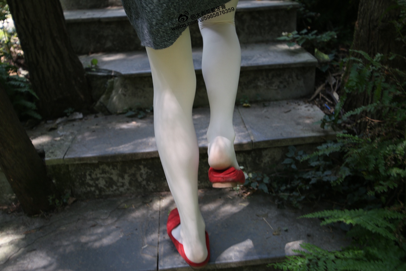 图片[337]-大西瓜爱牙膏-早期作品-W010 舞蹈家2-身材极好2 [405P] – 速更版-美库