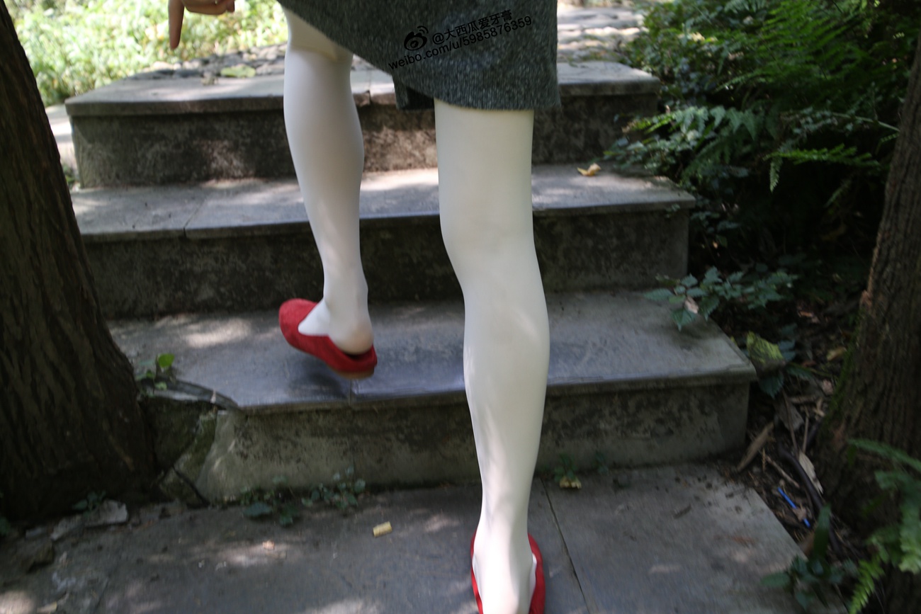 图片[338]-大西瓜爱牙膏-早期作品-W010 舞蹈家2-身材极好2 [405P] – 速更版-美库