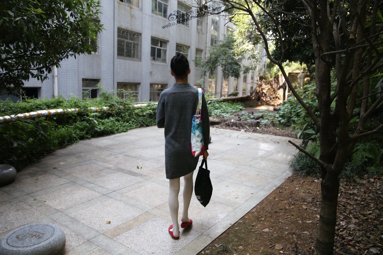 图片[345]-大西瓜爱牙膏-早期作品-W010 舞蹈家2-身材极好2 [405P] – 速更版-美库